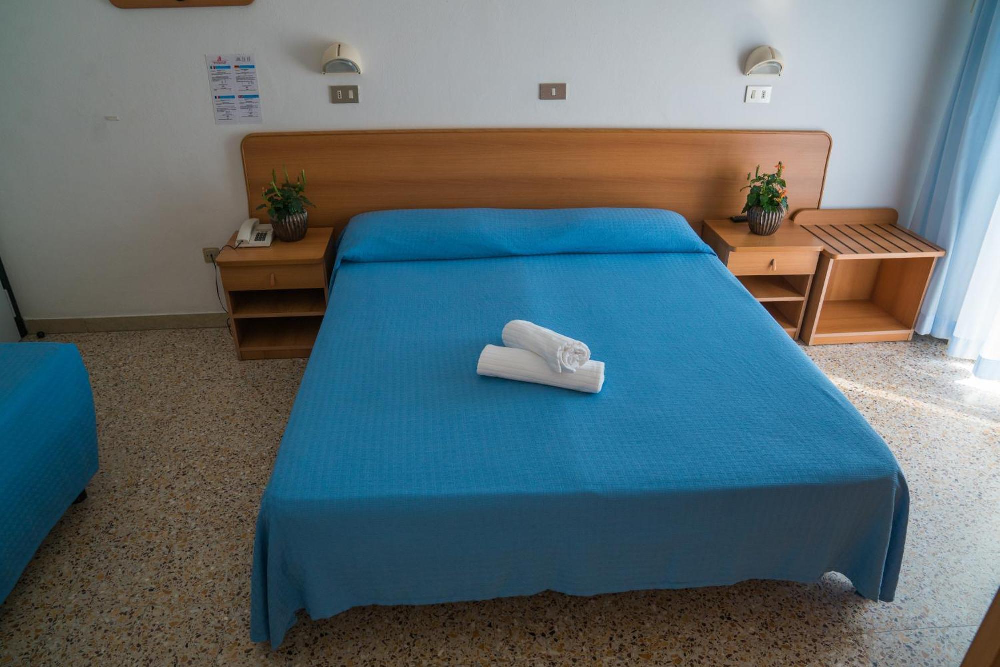 Hotel Singapore Milano Marittima Eksteriør bilde